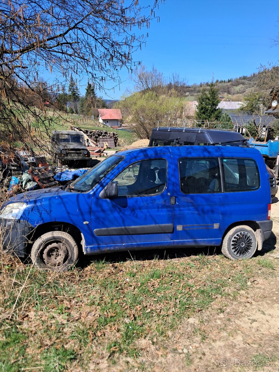 Predám peugeot partner 1.4 benzin - 3