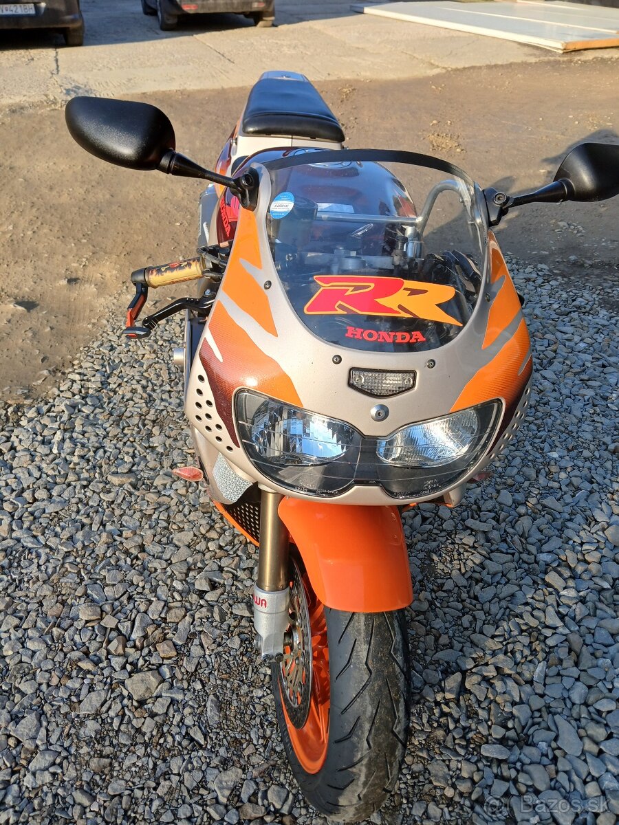 Honda - 3