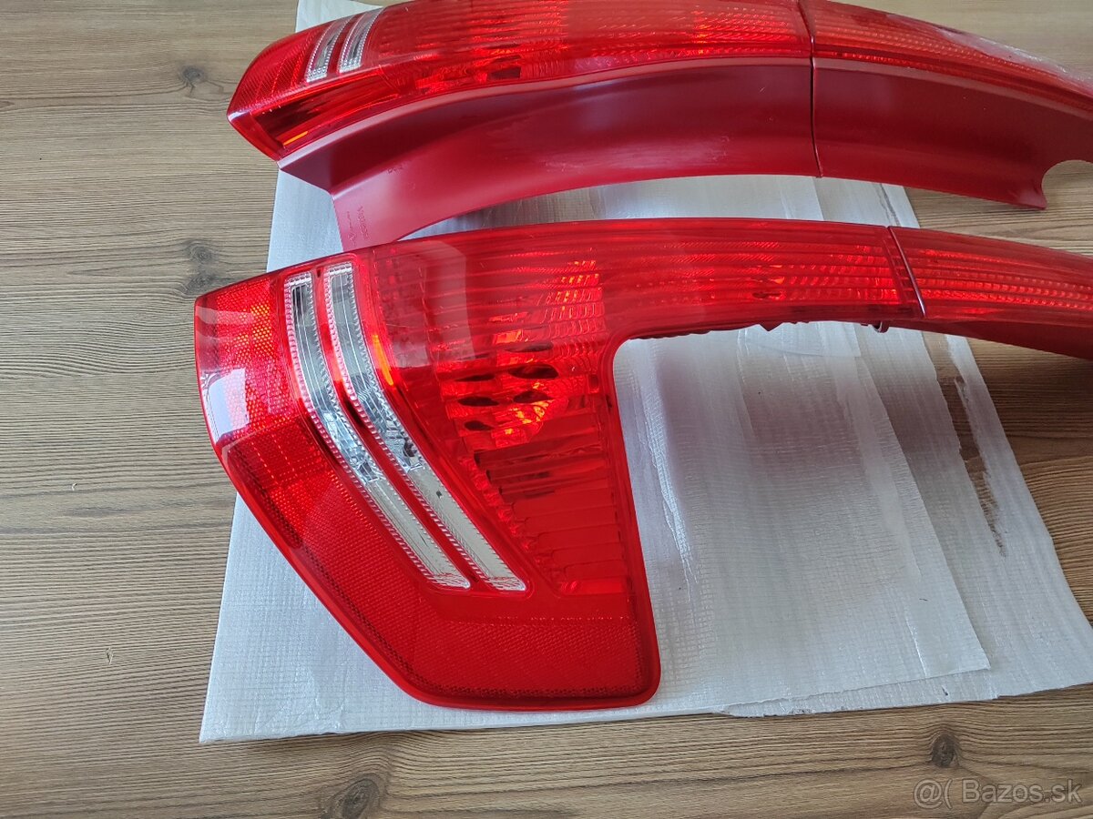 Citroen C4 zadné svetlá - 3