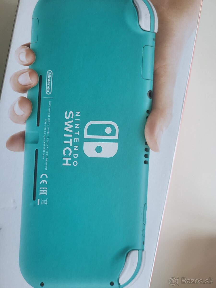NINTENDO SWITCH LITE - 3