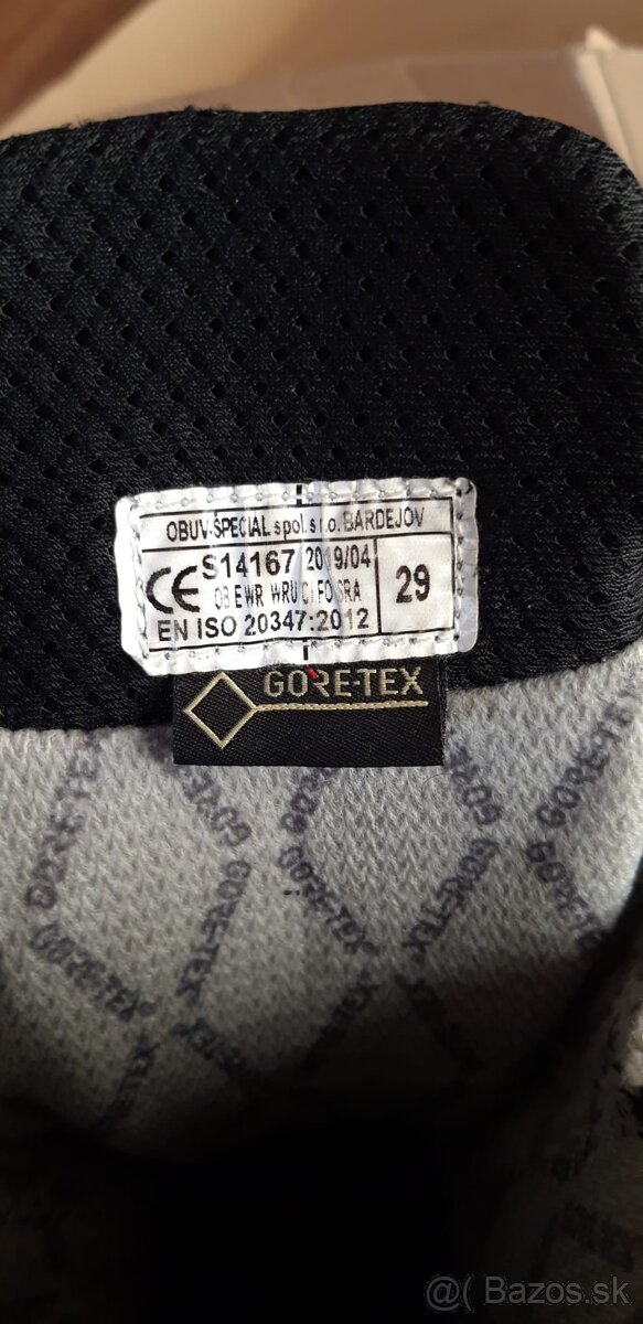 GORE-TEX - 3