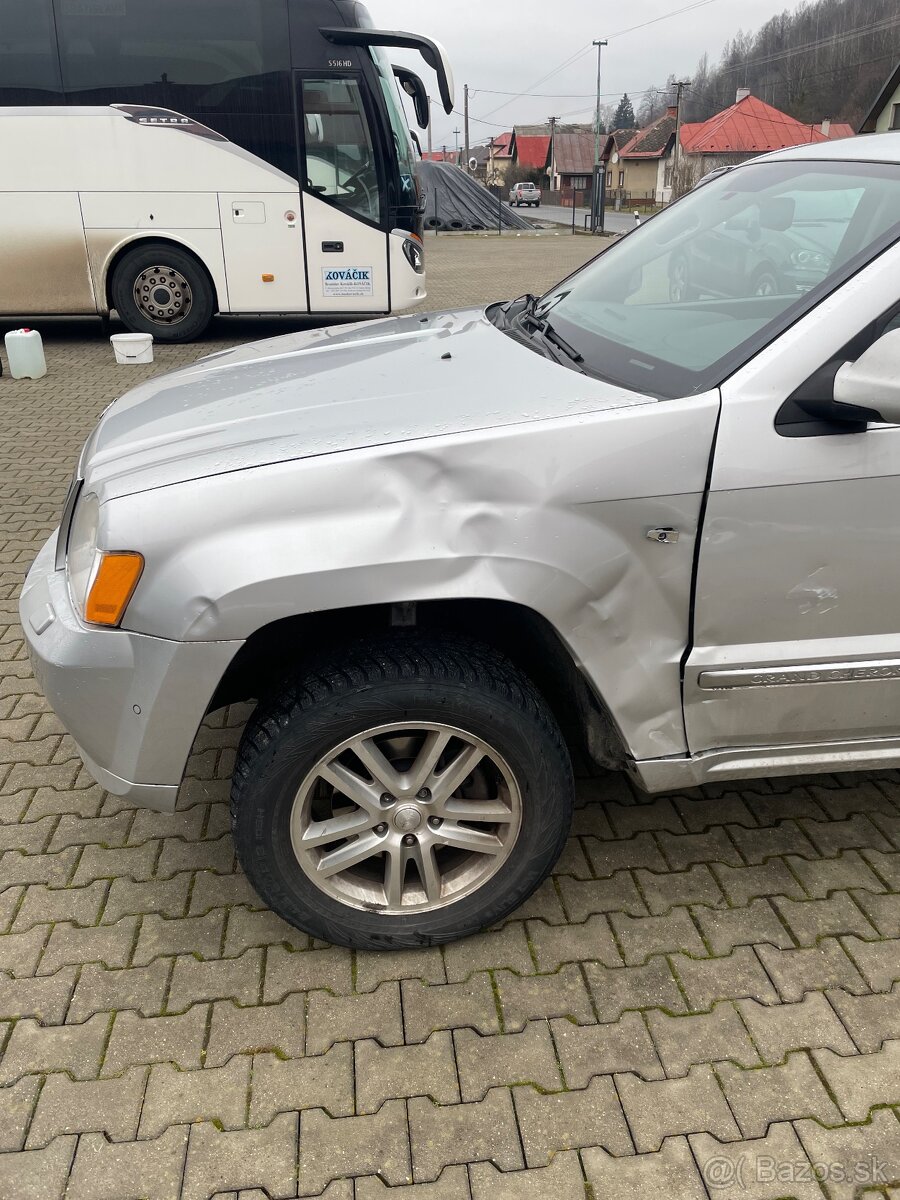 Jeep Grand Cherokee WK/WH - 3