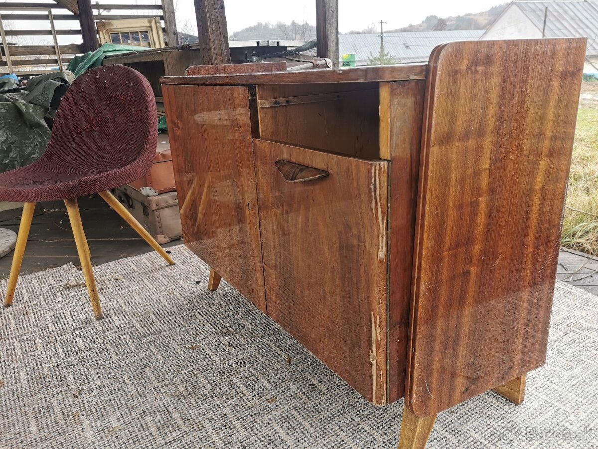 Retro Komoda - 3