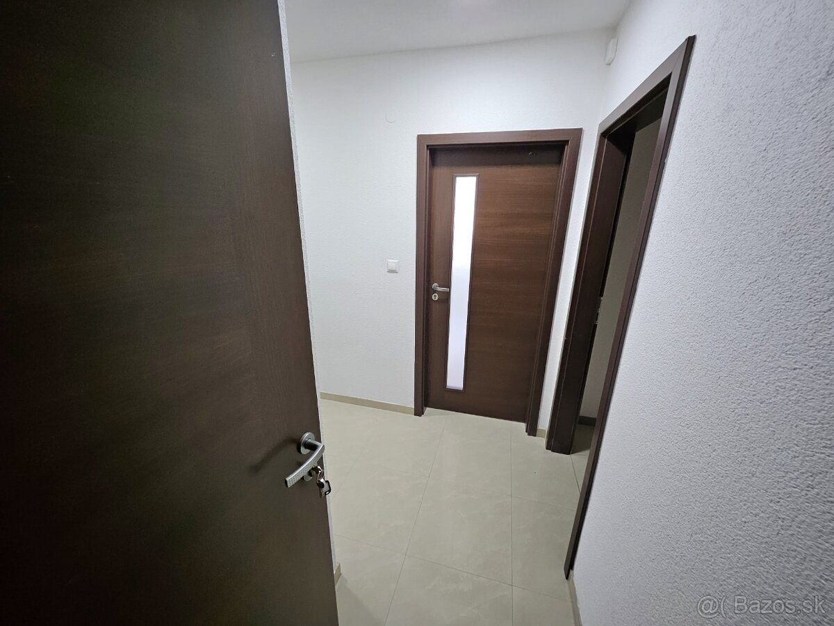 Slnečný 3-izbový byt - 3