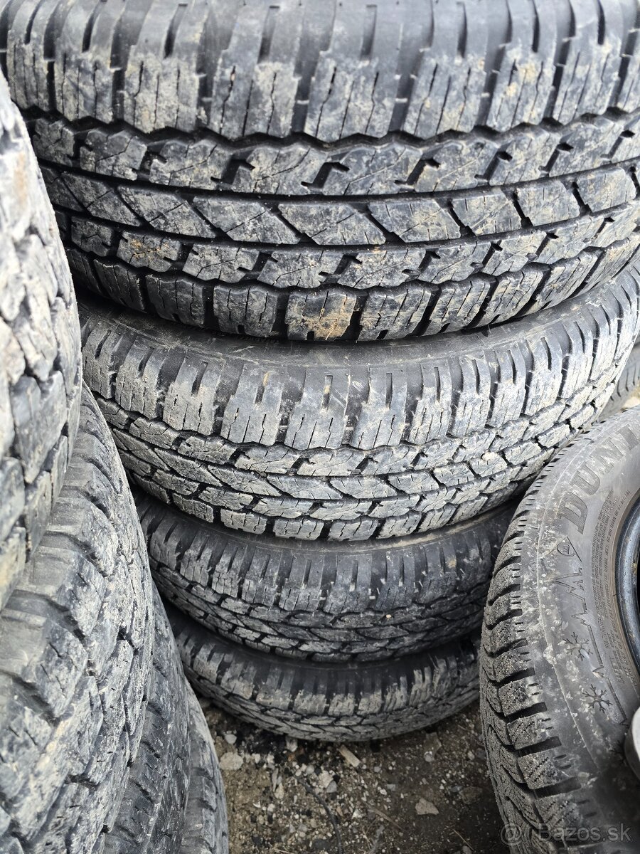 Bridgestone Dueler 265/65 r17 - 3