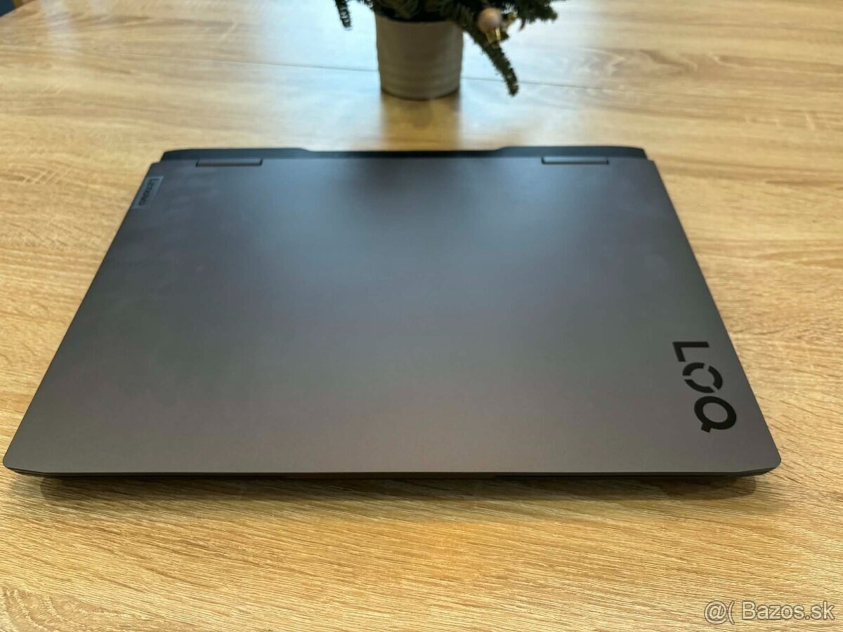 Lenovo LOQ 16IRH8 - 3