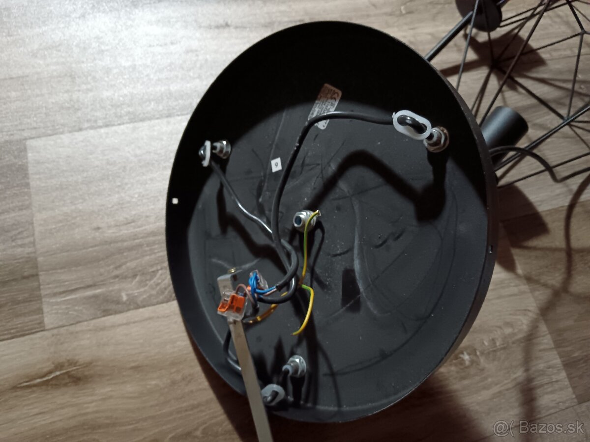 Visiaca kovová lampa na lanku - 3