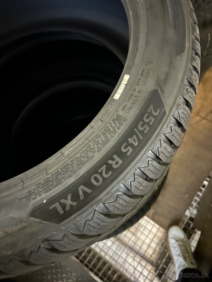 Barum 255/45 r20 VXL - 3