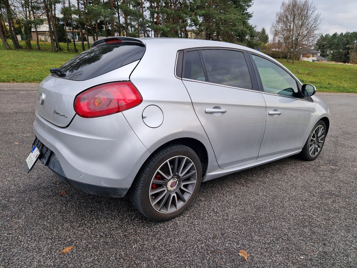Fiat Bravo 1,6 Jtd Multijet sport M6 - 3