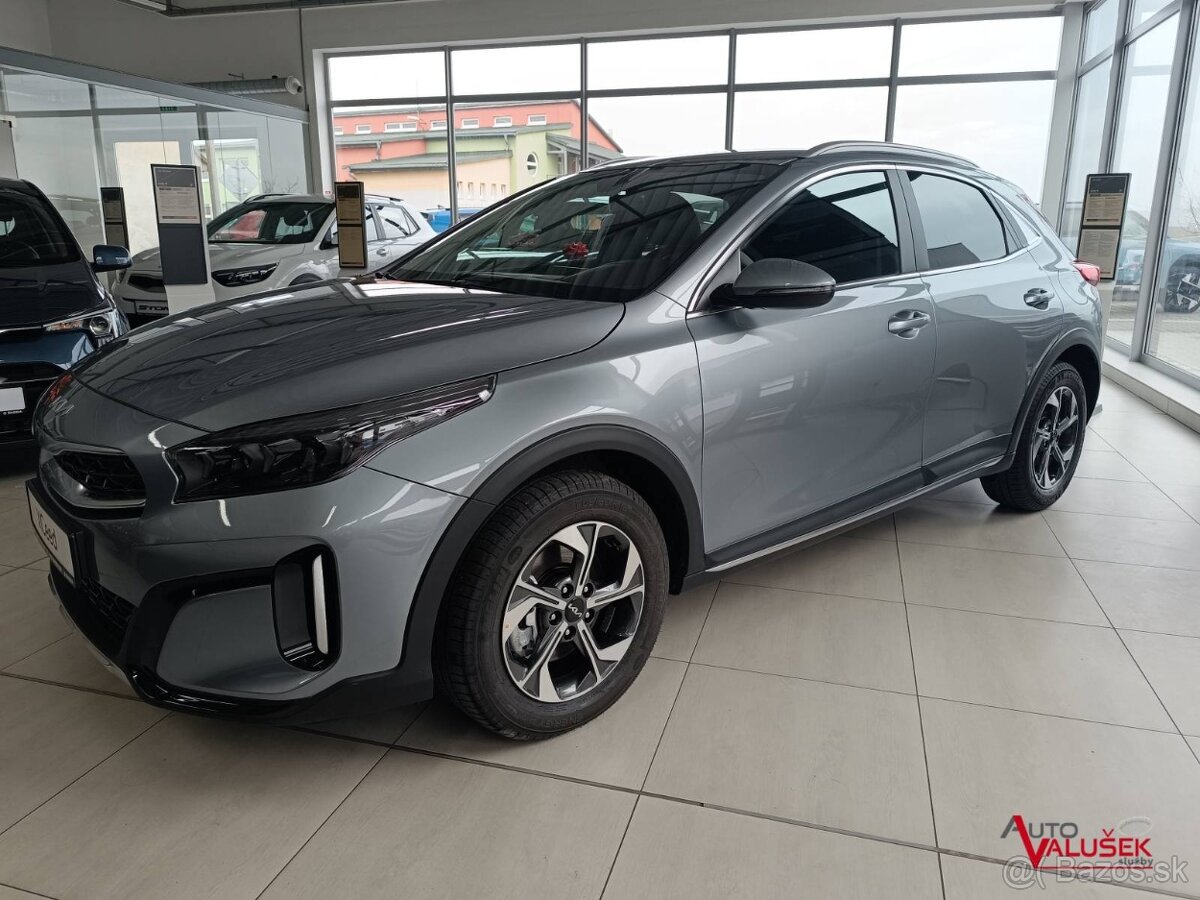 Kia XCEED 1,5 T-GDI M6 GOLD - 3