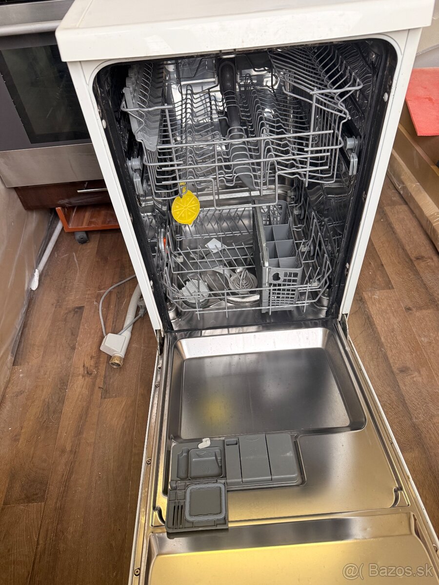 Umývačka riadu - 3