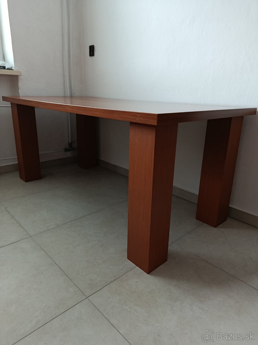 Kuchynský stôl - dá sa rozobrať - 3