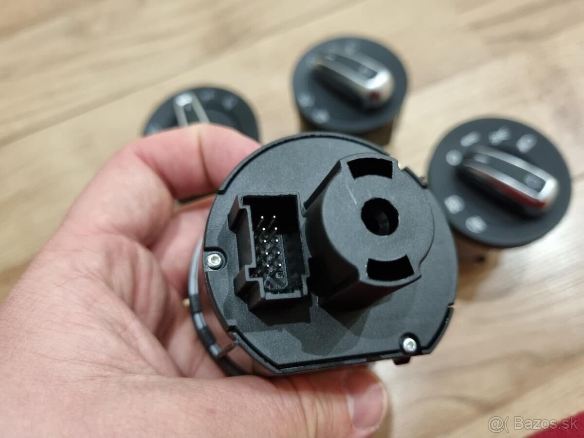 Vypinač spínač svetiel združeny ovladač svetiel - 3