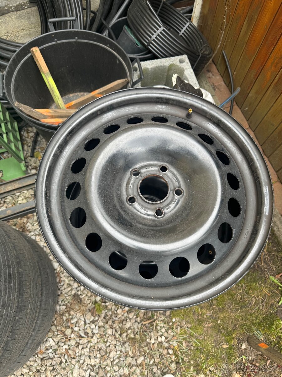 Plechové disky Ford - 3