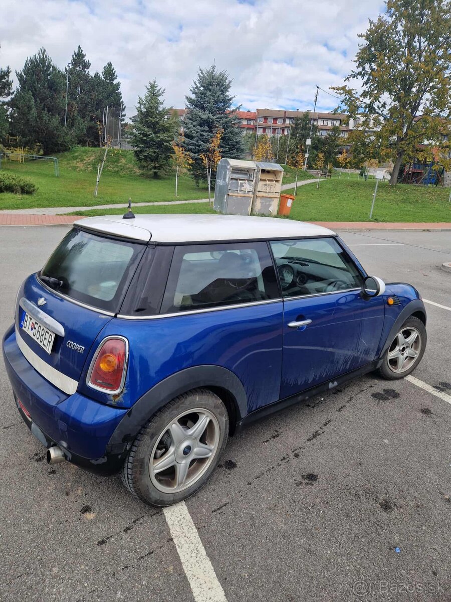 Predám Mini Cooper R56 1.6 Benzin 88kw - 3