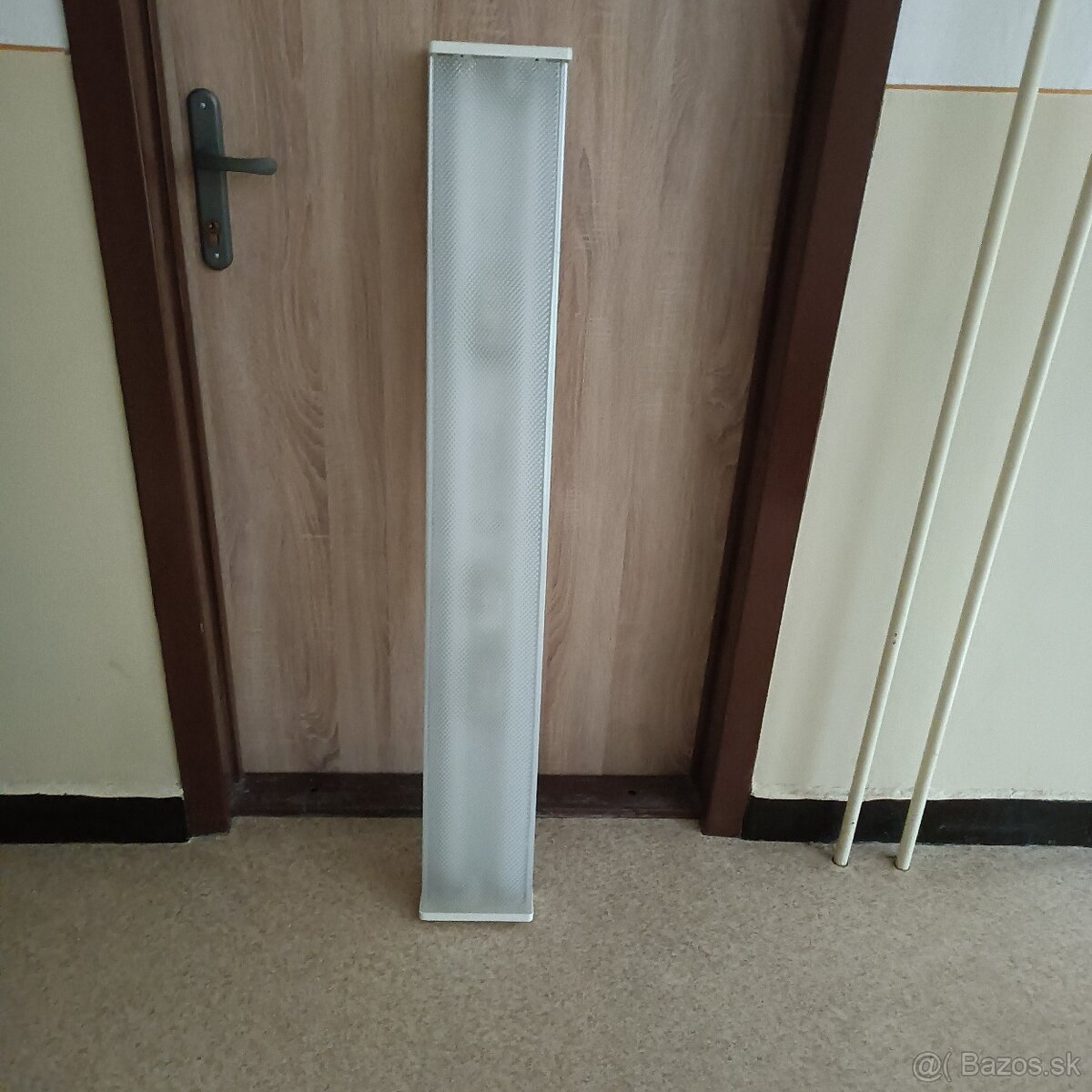 Predám retro stropný neon - 3