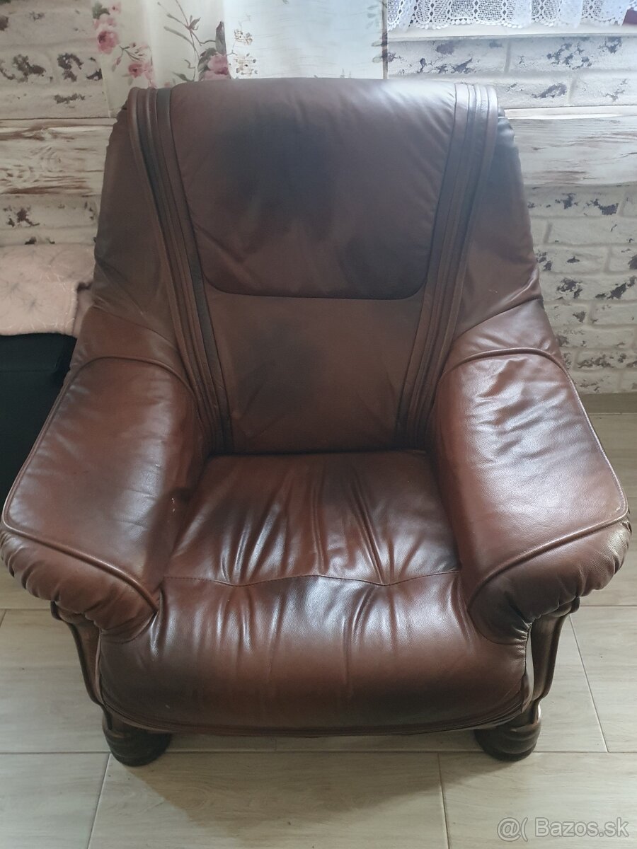 Predám koženu sedačku 3+2+1 - 3