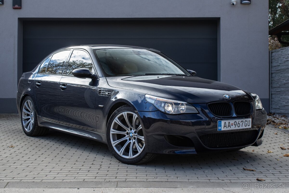 BMW M5 PANO/HUD/M-TECH/INDIVIDUAL - 3