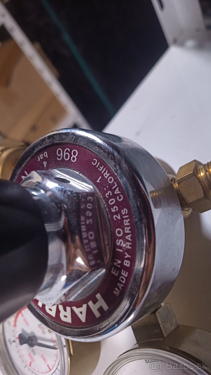 regulátor argónu Harris 25GX. - 3