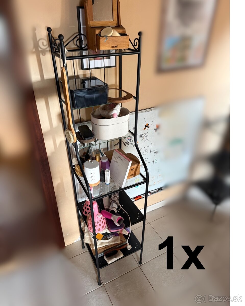 Kúpeľnové poličky - 3