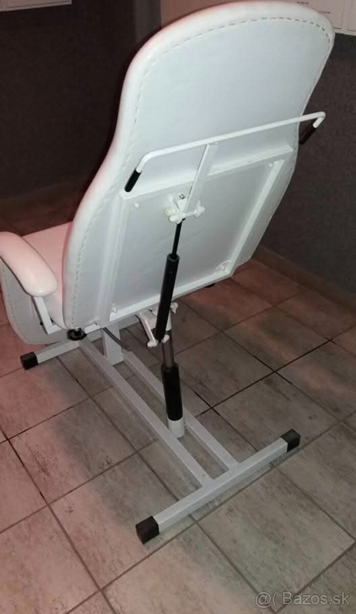 Predám lekárske kreslo - 3