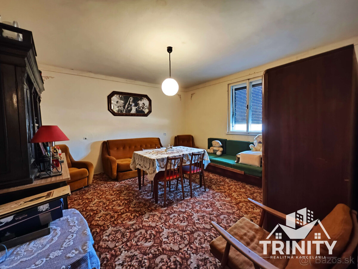Na predaj poschodový 5-izbový rodinný dom v obci Pribeta - 3