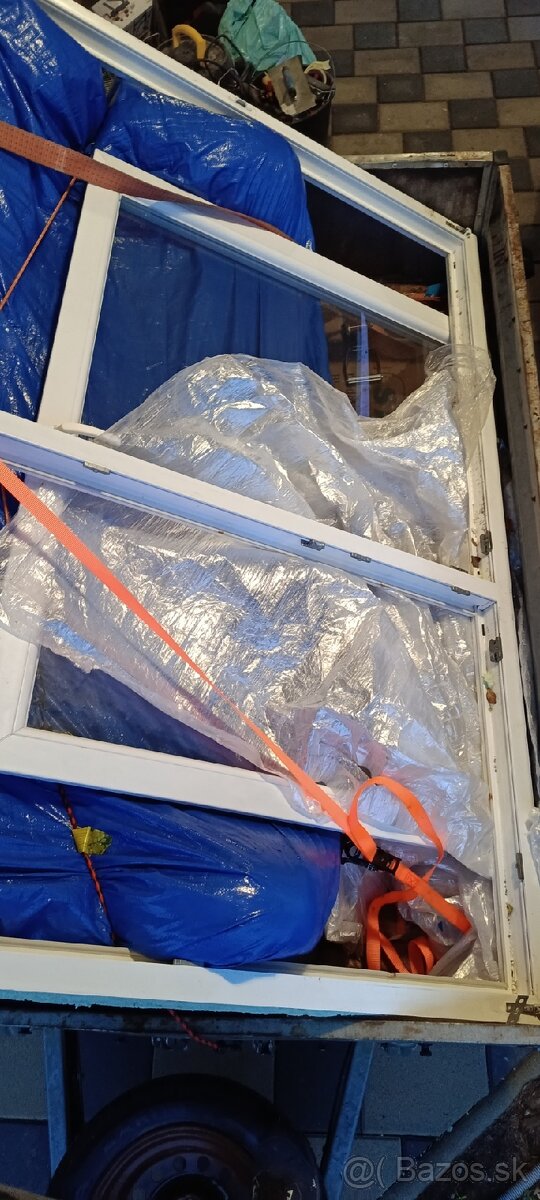 Predám plastové dvojkrídlové okno – veľmi dobrý stav - 3