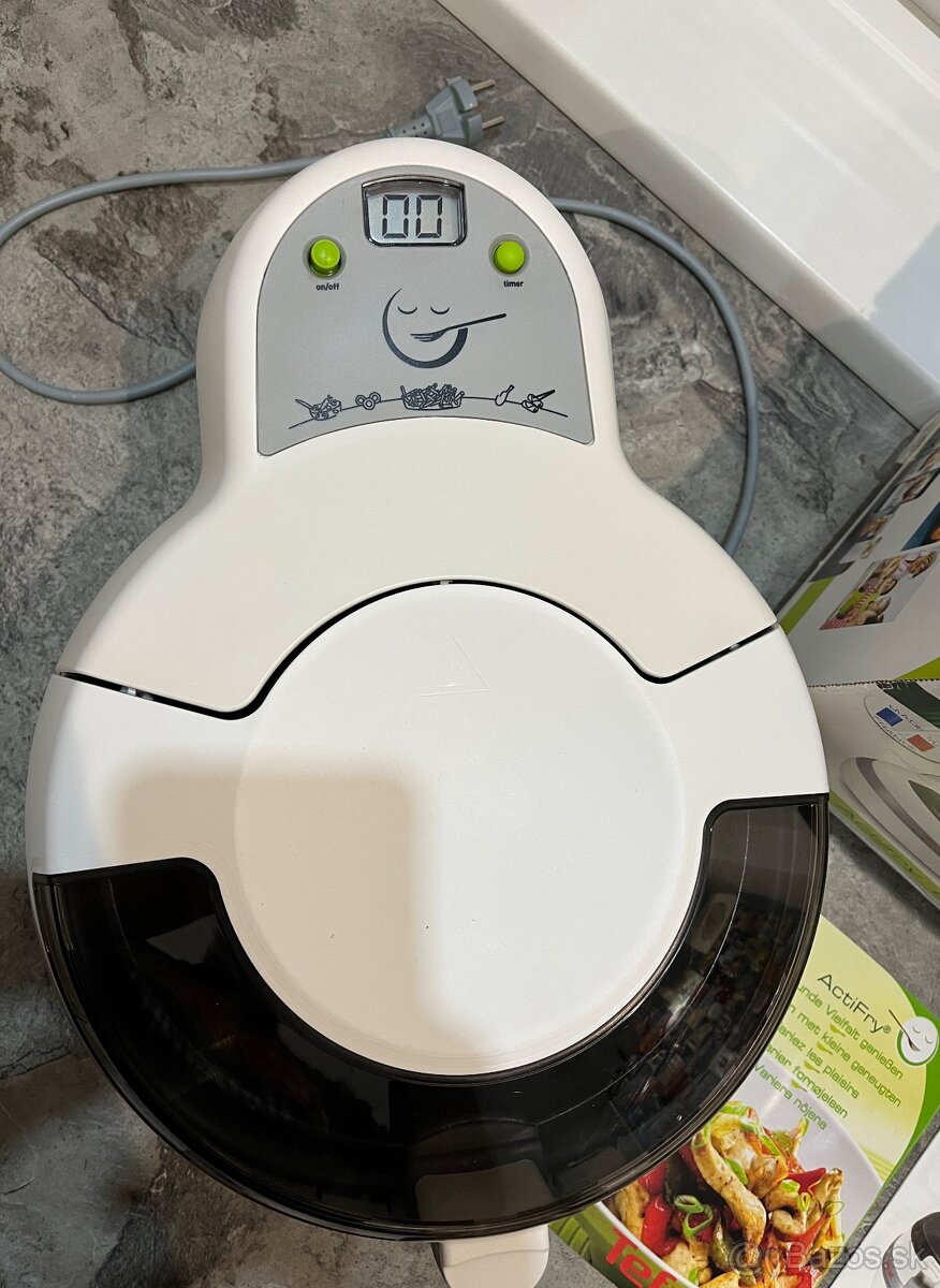 Tefal FZ 706017 ActiFry teplovzdušná fritéza - 3