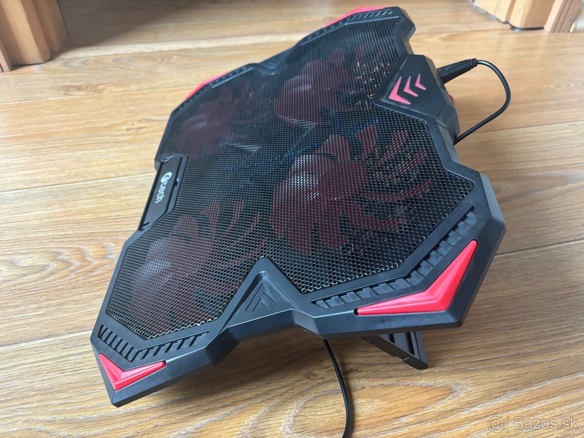 Chladiaca podložka pod notebook C-TECH Zephyros NTB, 17,3" - 3