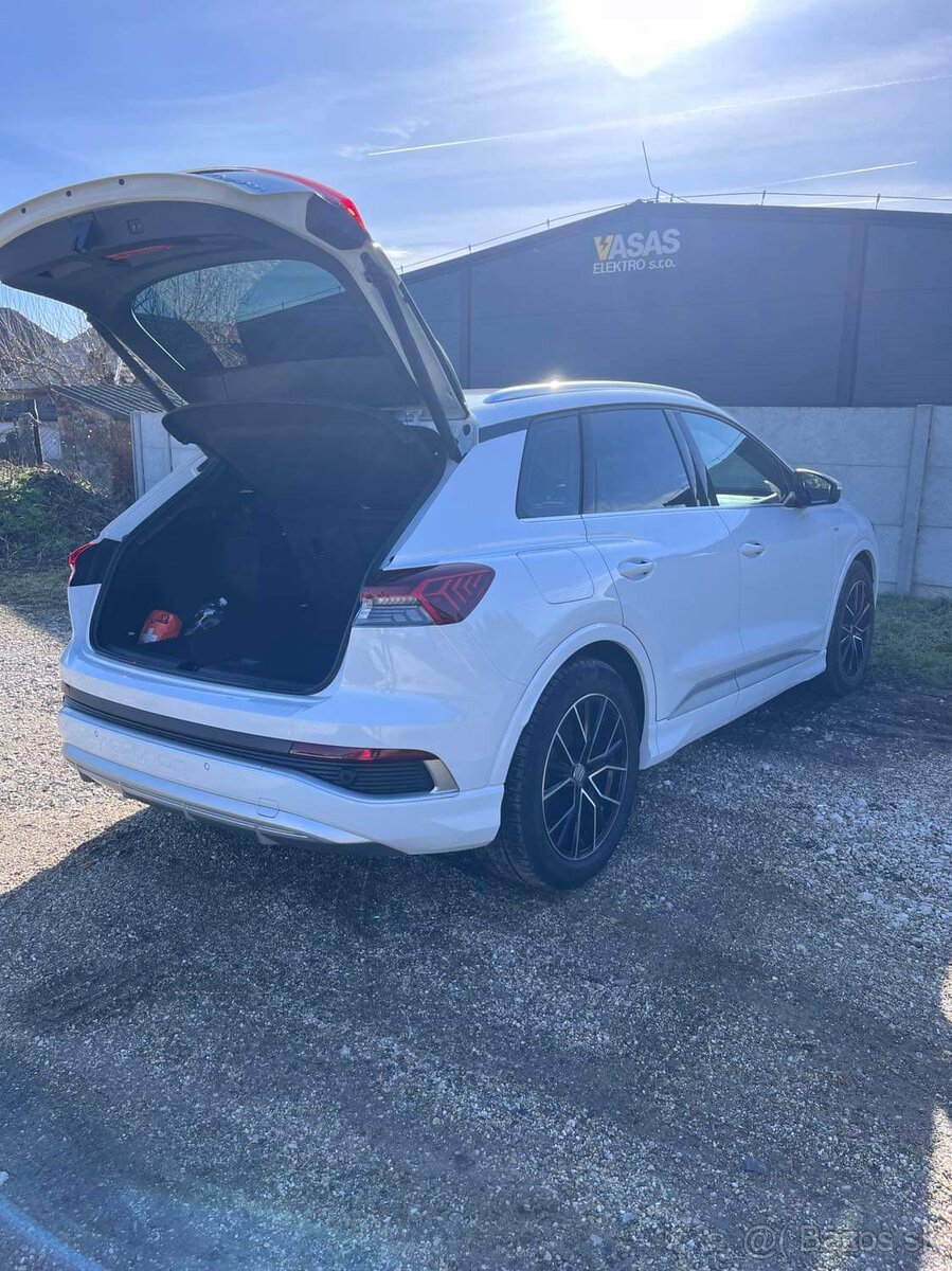 Audi Q4 40 e-tron S-line - 3