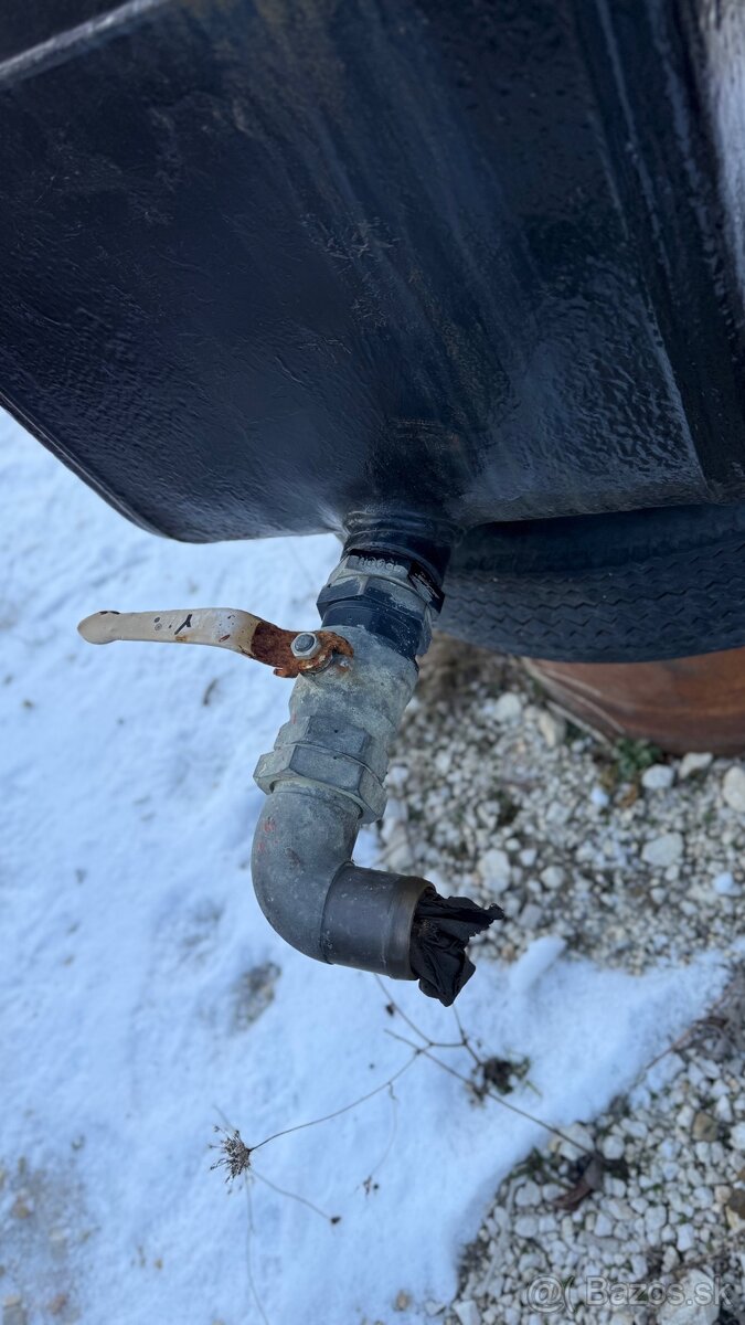 Hydraulická nádrž - 3