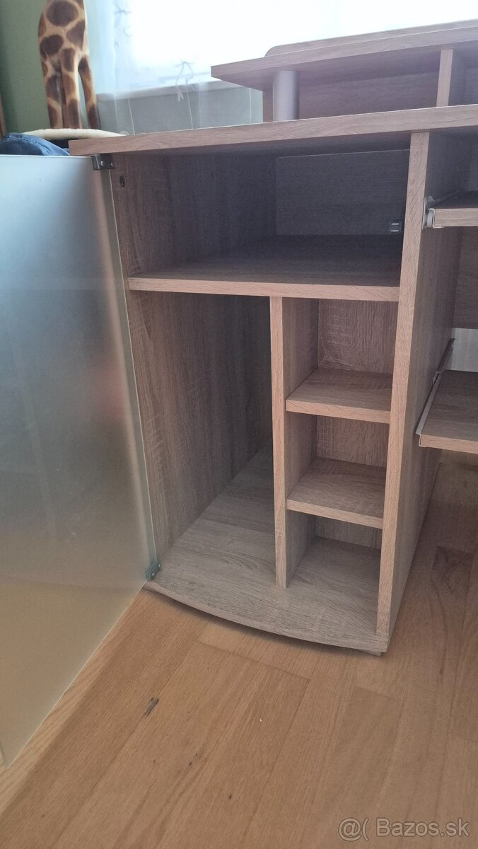 Kancelársky stôl na predaj - 3