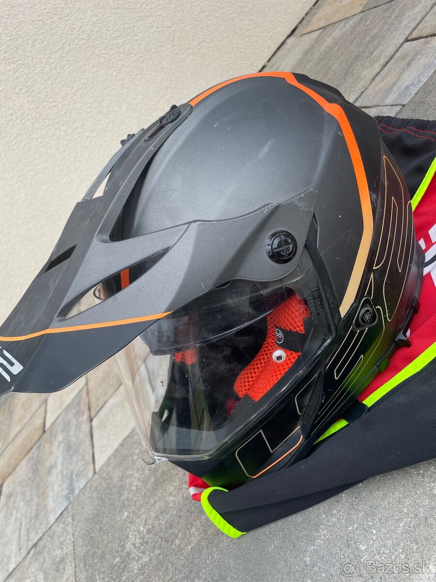 Prilba LS2 Pioneer veľkosť S