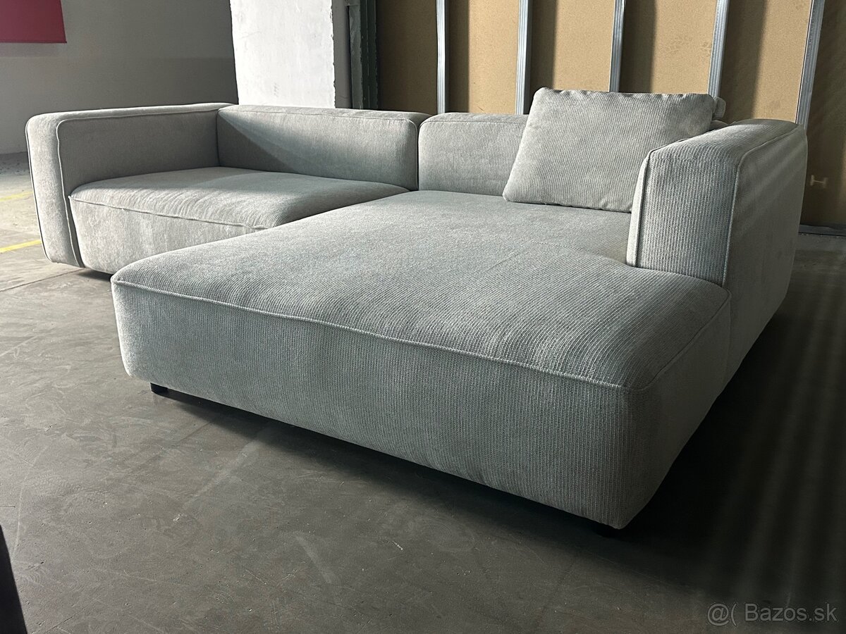 Predám novú sedaciu súpravu rozkladacia na posteľ - 3