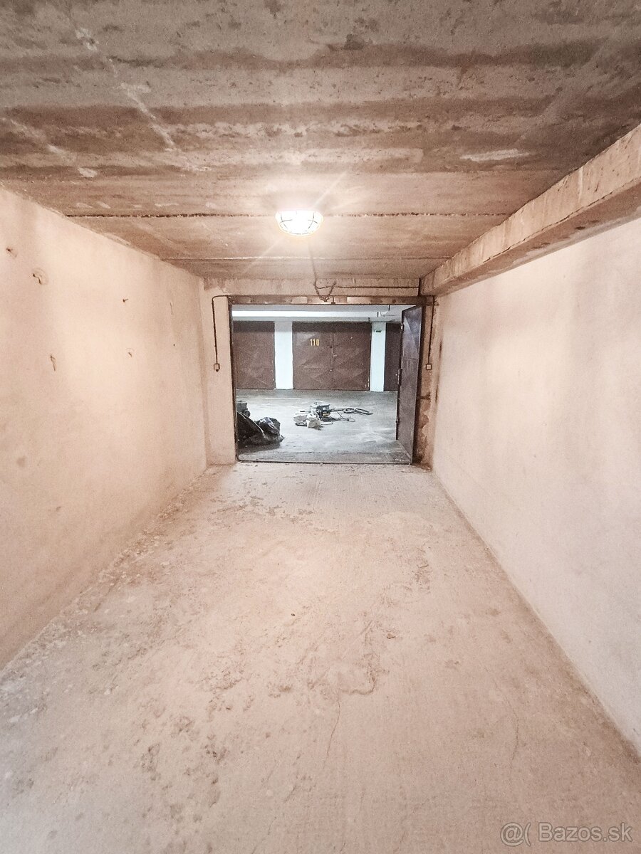 Prenájom garáže – Macharova / Pifflova, Bratislava-Petržalka - 3