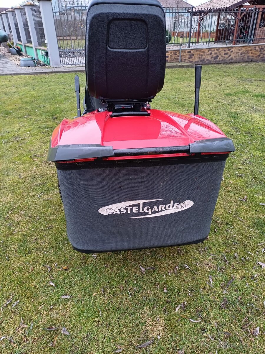 zahradný traktor - kosačka - 3