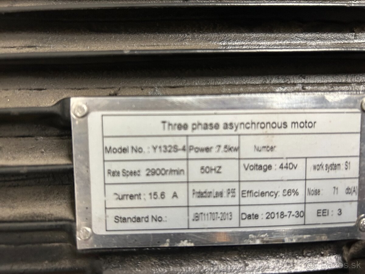 KOMPRESOR VZDUCHOVÝ - 3