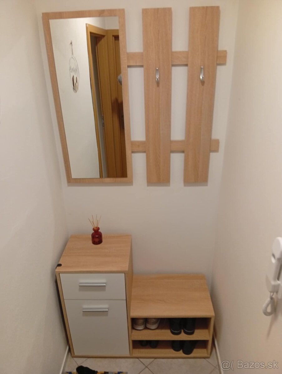 Garsonka s balkonom - 3