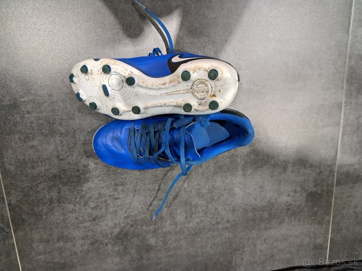 Detske kopačky Nike tiempo 37,5 - 3