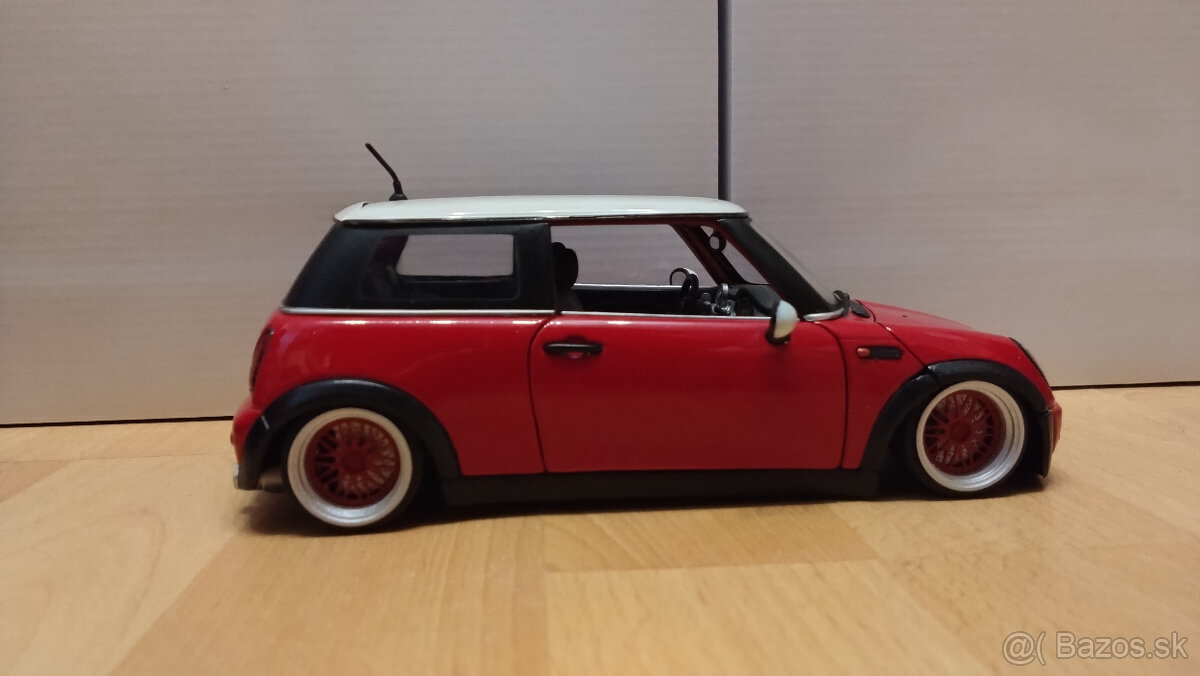 Predam model Mini Cooper tuning v mierke 1:18 - 3