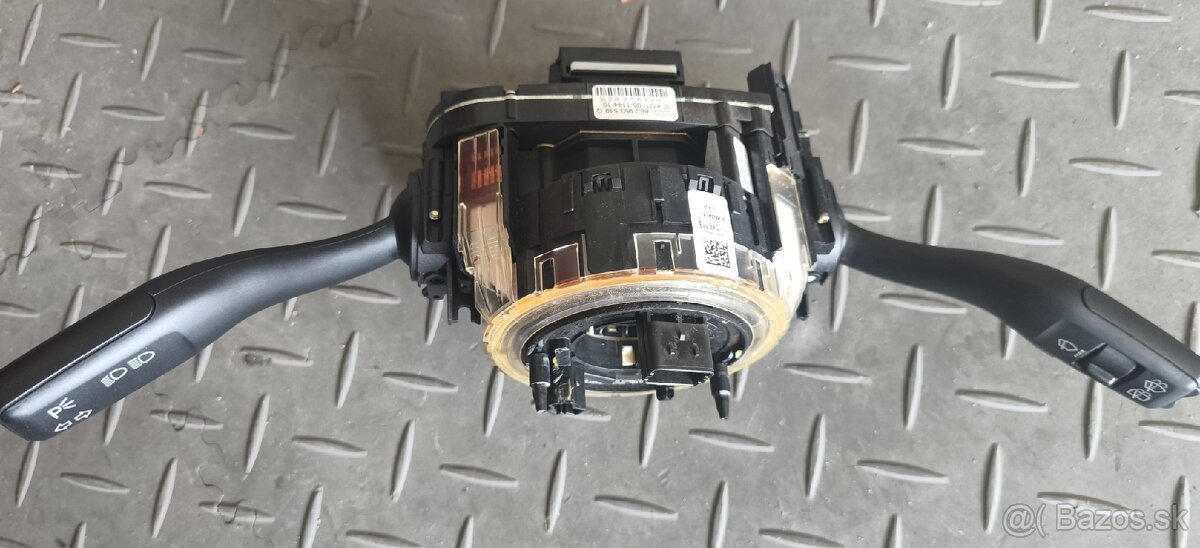 Volantový krúžok airbagu Audi A4 B7 4E0953541A - 3