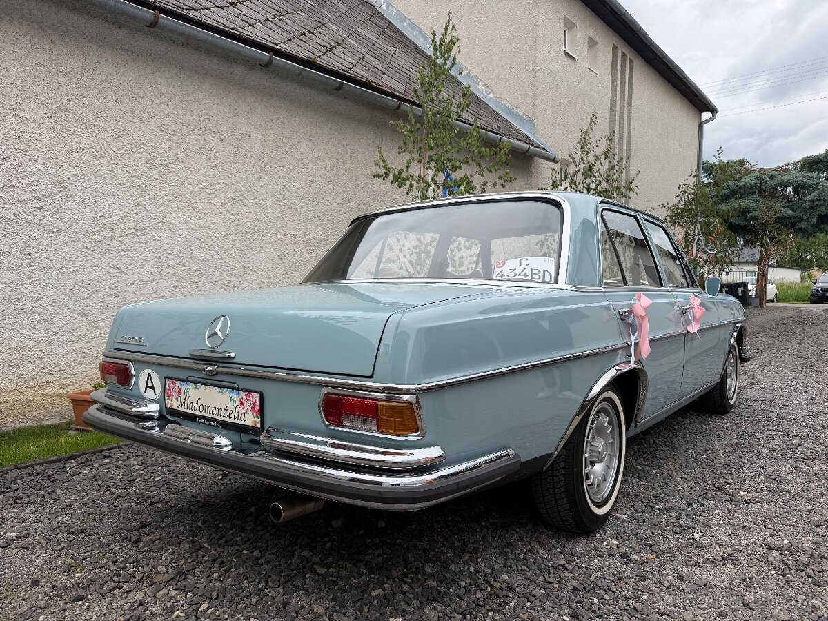 Mercedes-Benz W108 250S - 3