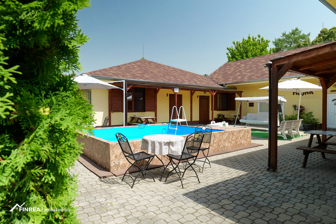 FINREA│ Zabehnutý apartmánový dom v areáli termálnych kúpeľo - 3