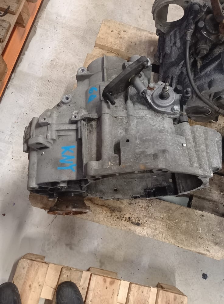 PREVODOVKA 2.0 TDI 6 RYCHLOSTNA PREDOKOLKA - 3