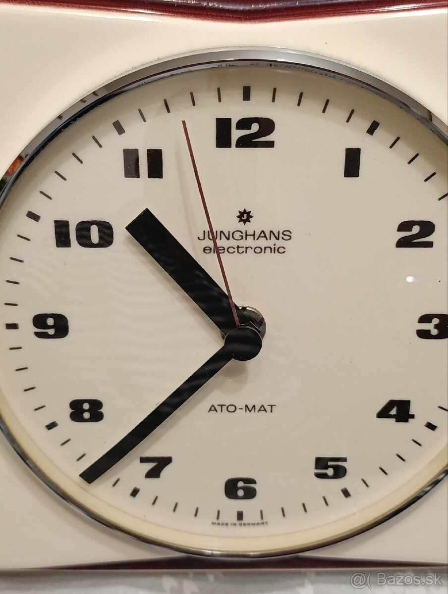 Nástenné hodiny Junghans - 3