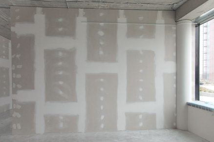 HĽADÁM SKÚSENÉHO SADROKARTONISTU - 3