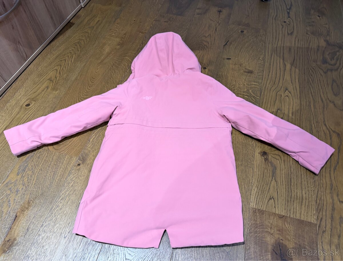 Nepremokava vetrovka 4F - 3