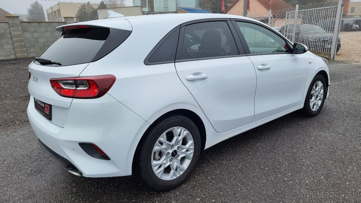 Kia Ceed 1.5 T-GDi Gold za 16.990,- € - 3