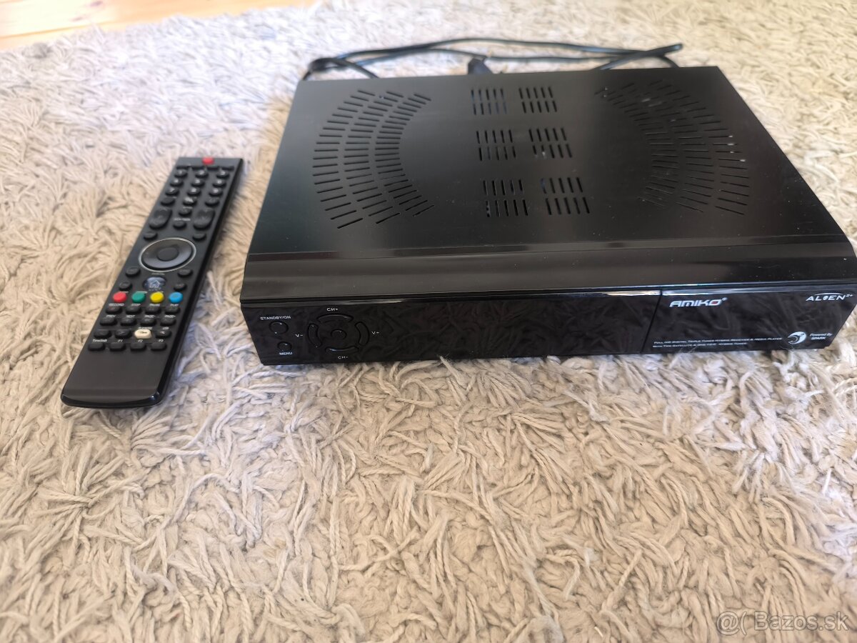 Predám satelitný komplet Amiko Alien 2 Plus s parabolou - 3