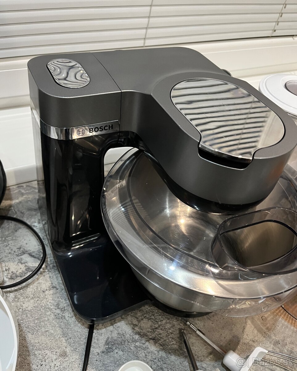 Bosch MUM Serie 2 MUMS2VM00 900W kuchynský robot - 3